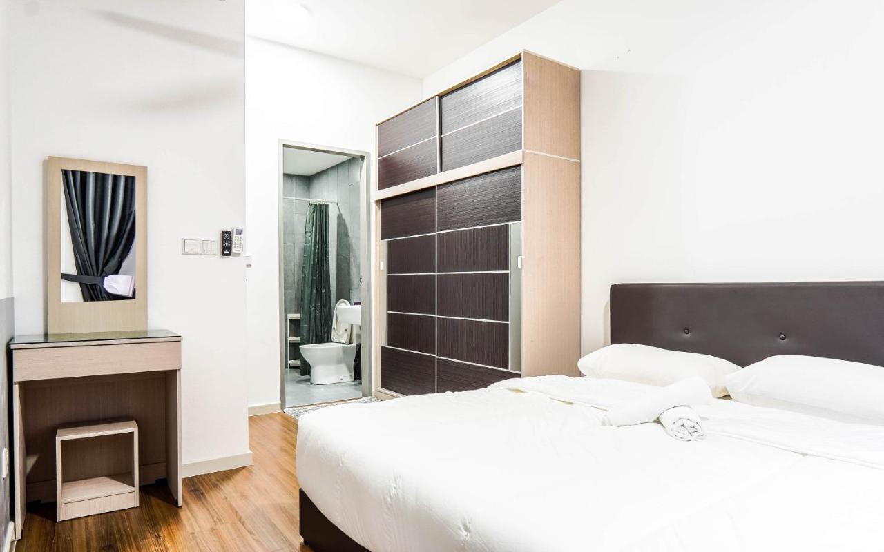 M Vertica Kl By Airhost *