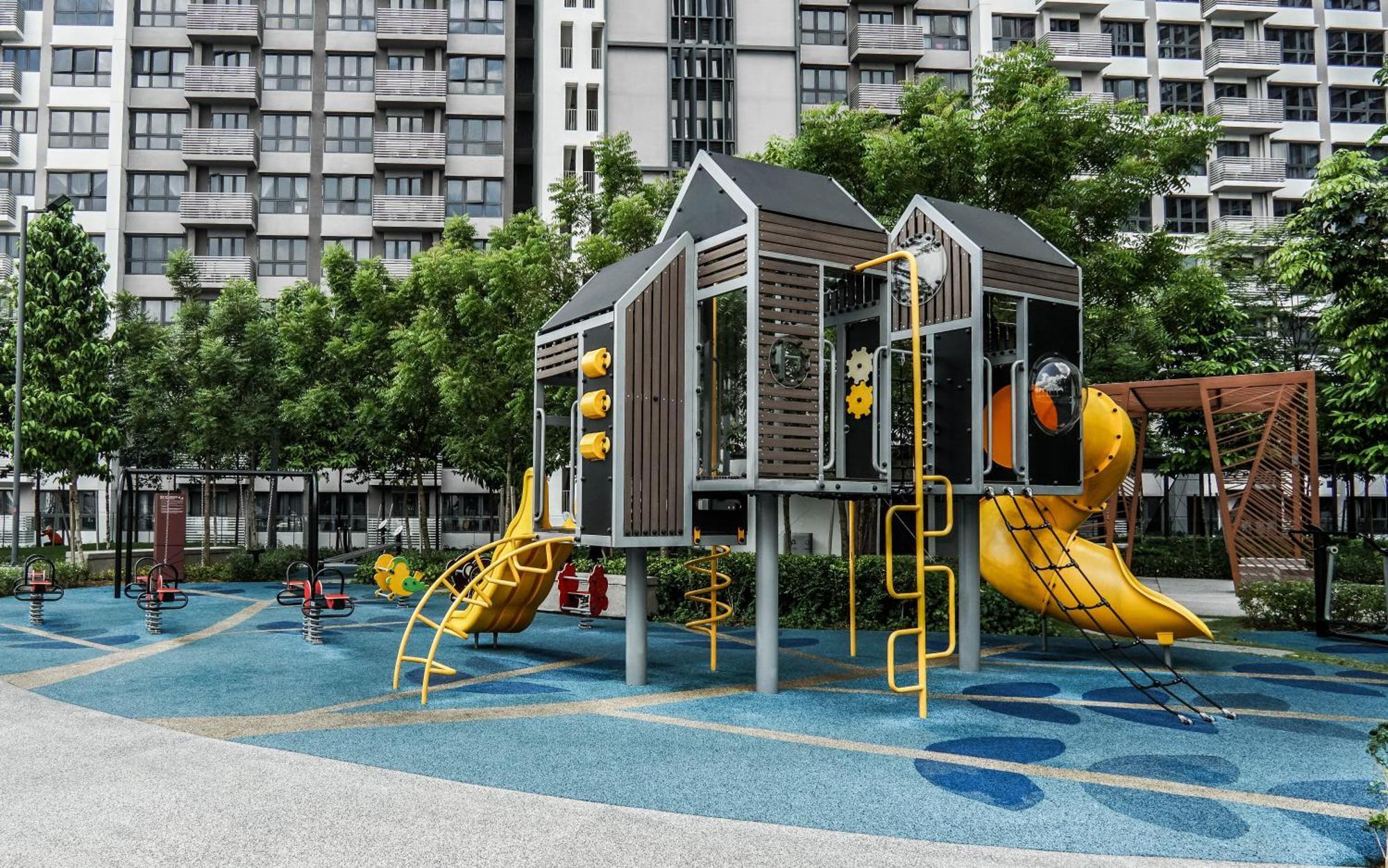 M Vertica Kl By Airhost *
